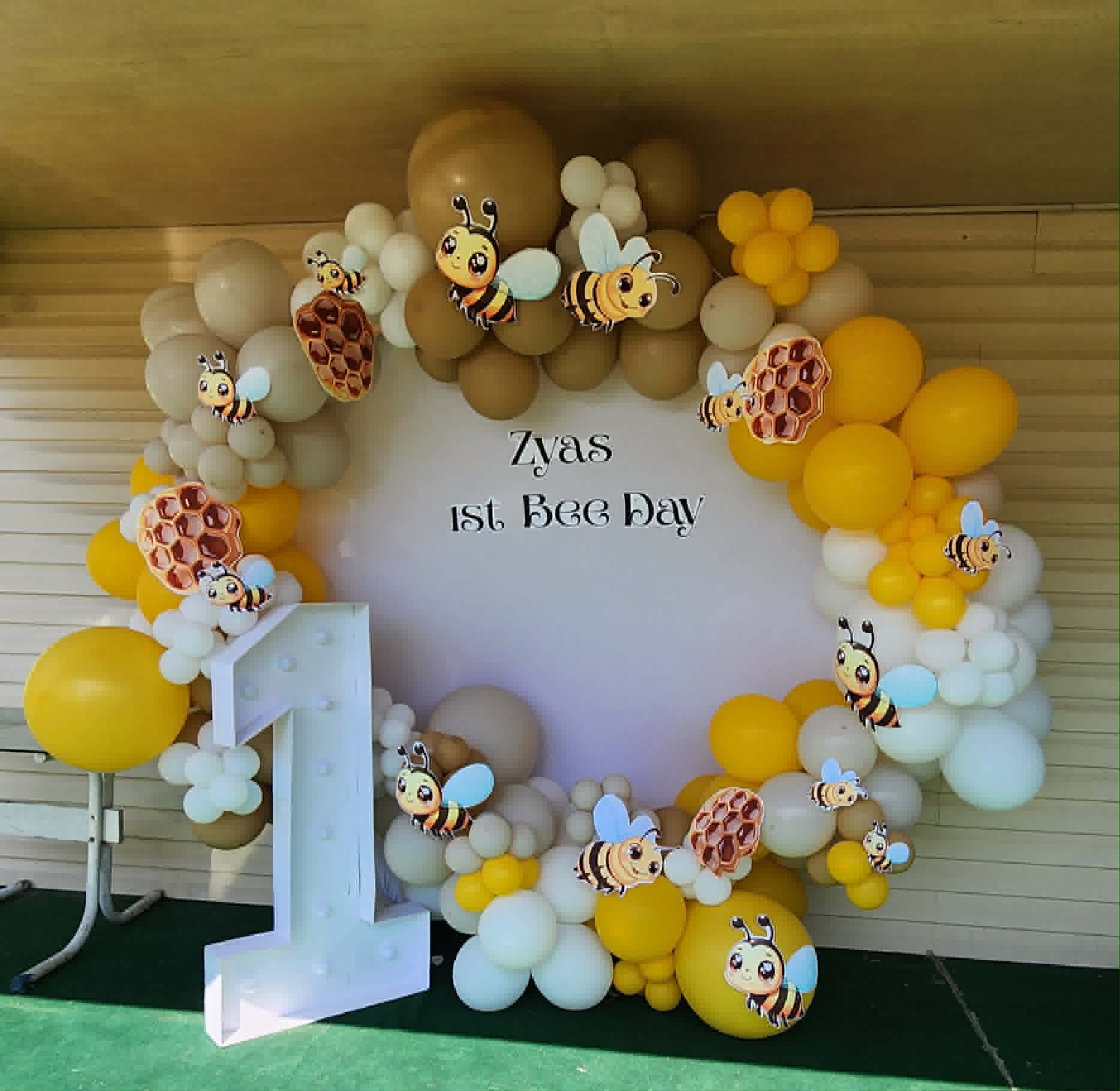 Bee day balloon garland